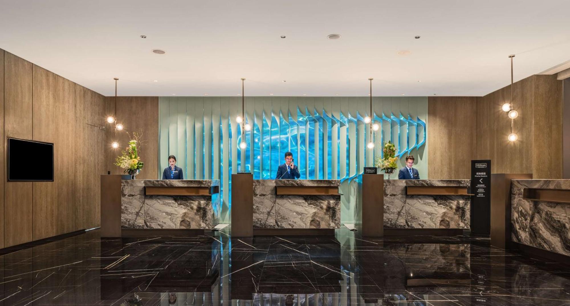 Отель Hilton Shenzhen World Exhibition & Convention Center - Only 5 Minutes' Walk To Wecc Экстерьер фото